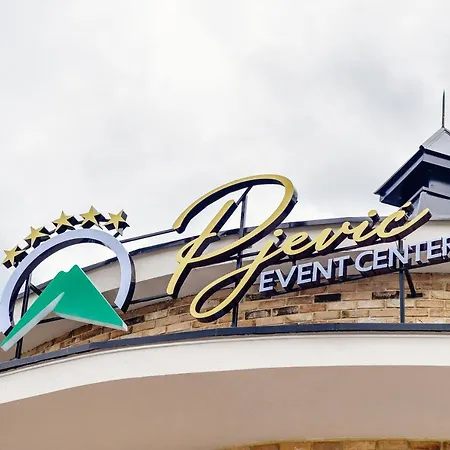 Pjevic Event Centar Hotel *